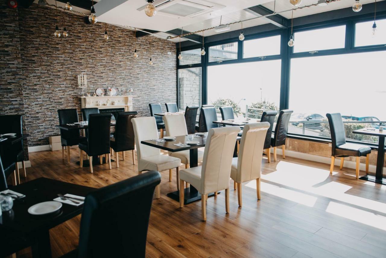 The Castle Inn Restaurant Greencastle  Buitenkant foto